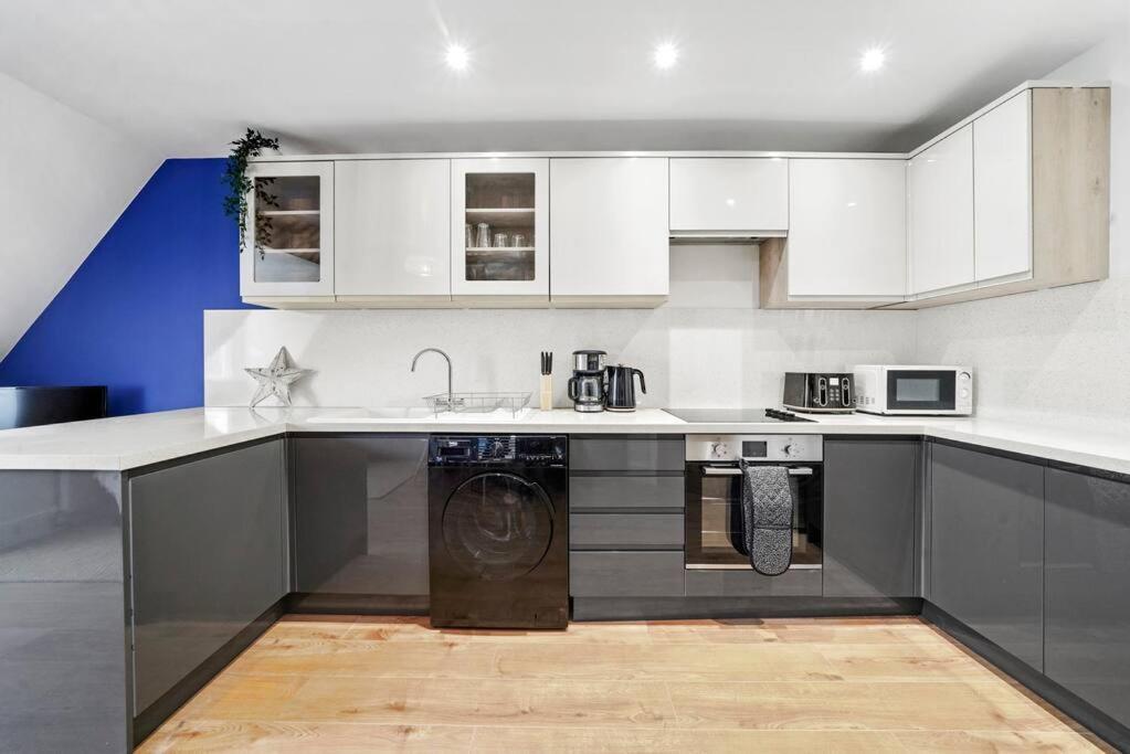 The Chaucer Suite - Exceptionally Stylish - Sleeps 4 Canterbury Exterior photo